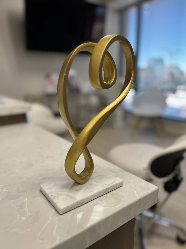 Parsa Mohebi Hair Restoration - hair transplant in San Diego, CA